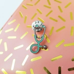 *NEW Enamel Stethoscope Pin | Mint